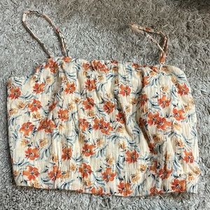 Cute spring/summer cropped tank